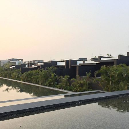 Shenzhen Bay Breeze Resort Exterior photo